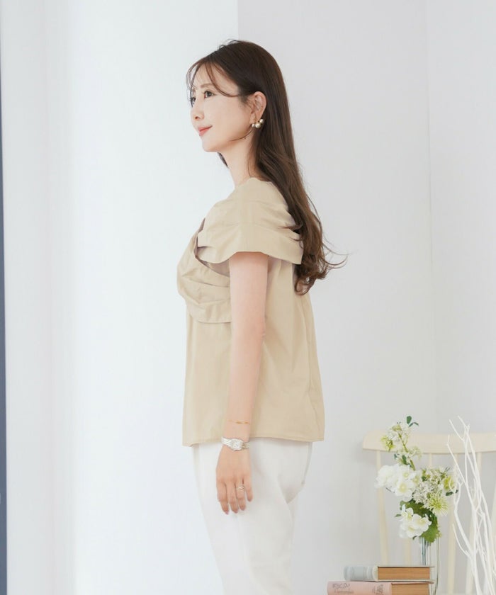 レディース/ブラウス/トップス/リボン/オフショル/ノースリーブ/肩先/グレージュ/ブラック/春/夏/秋/エレガント/上品/大人