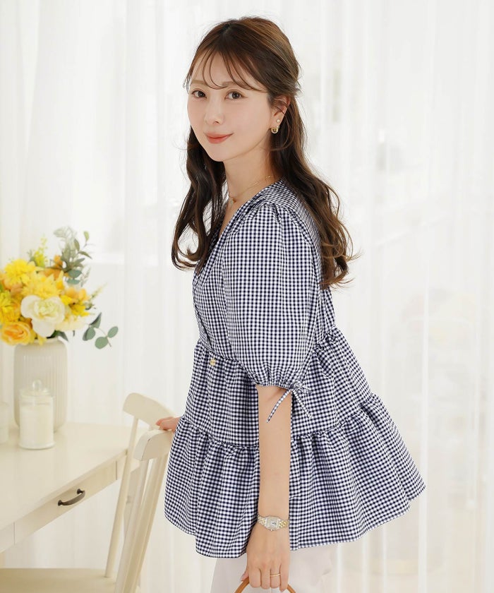 レディース/トップス/ブラウス/ギャザー/ペプラム/ボリューム/フレア/半袖/パフスリーブ/袖口ゴム/ウエストゴム/ギンガムチェック/柄/ホワイト/ピンク/ブラック/イージーケア/春/夏/秋