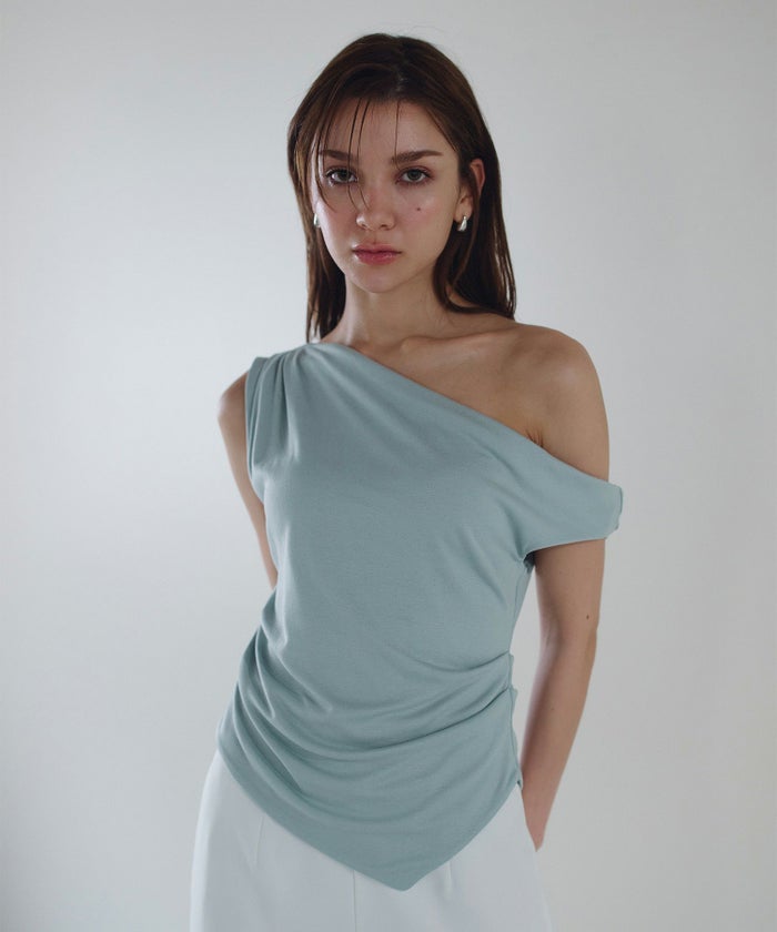 アシンメトリー オフショル プルオーバー KINO THE KEI