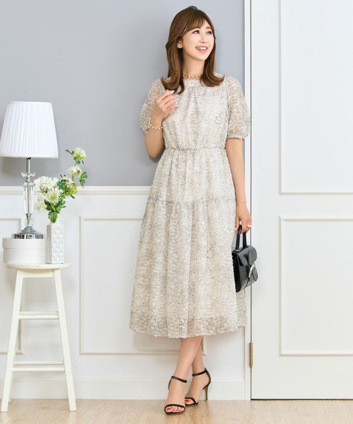 ワンピースレディースウエストゴム半袖シアー素材フリンジ春夏秋軽い洗える白柄フレアきれいめかわいい大人ジョイントスペース