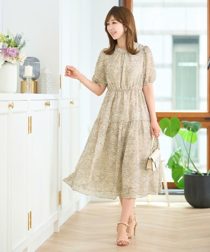 ワンピースレディースウエストゴム半袖シアー素材フリンジ春夏秋軽い洗える白柄フレアきれいめかわいい大人ジョイントスペース