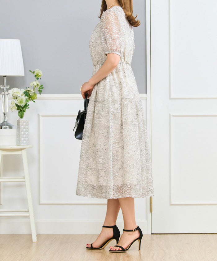 ワンピースレディースウエストゴム半袖シアー素材フリンジ春夏秋軽い洗える白柄フレアきれいめかわいい大人ジョイントスペース