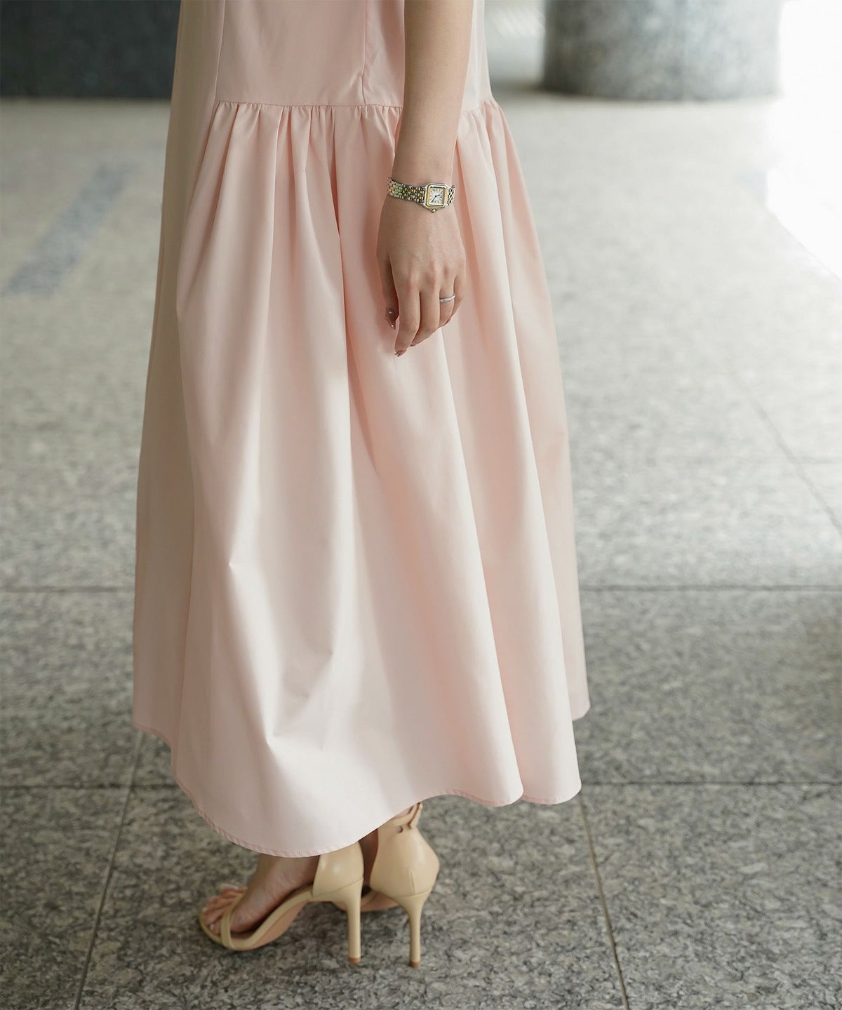 レディース ティアードワンピース  ロングワンピース サマードレス ノースリーブ きれいめ 上品 洗える アイボリー ピンク ブラック S M