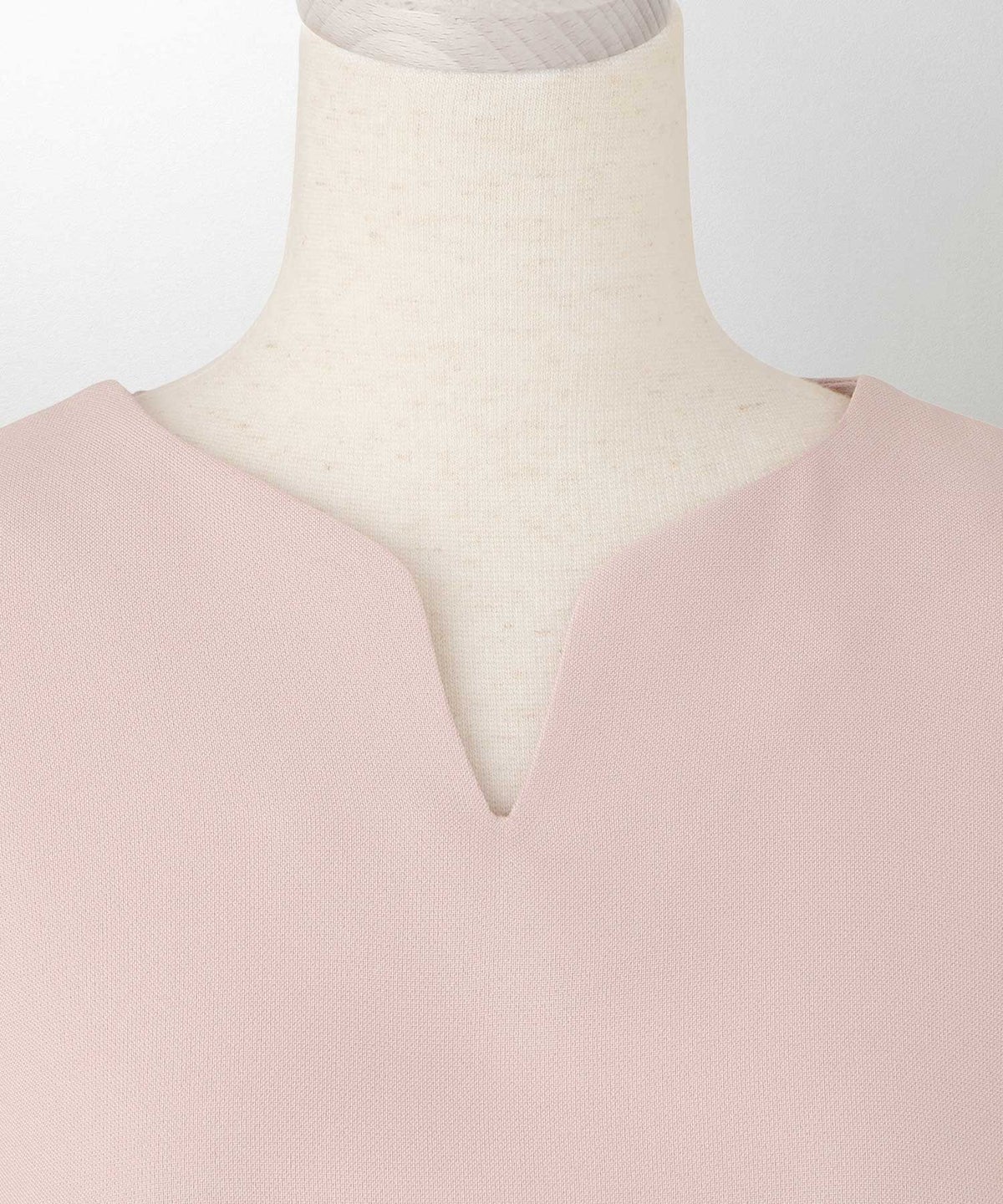 レディース ブラウス サテン フレア袖 半袖 ボリューム袖 オフィス きれいめ 上品 洗える