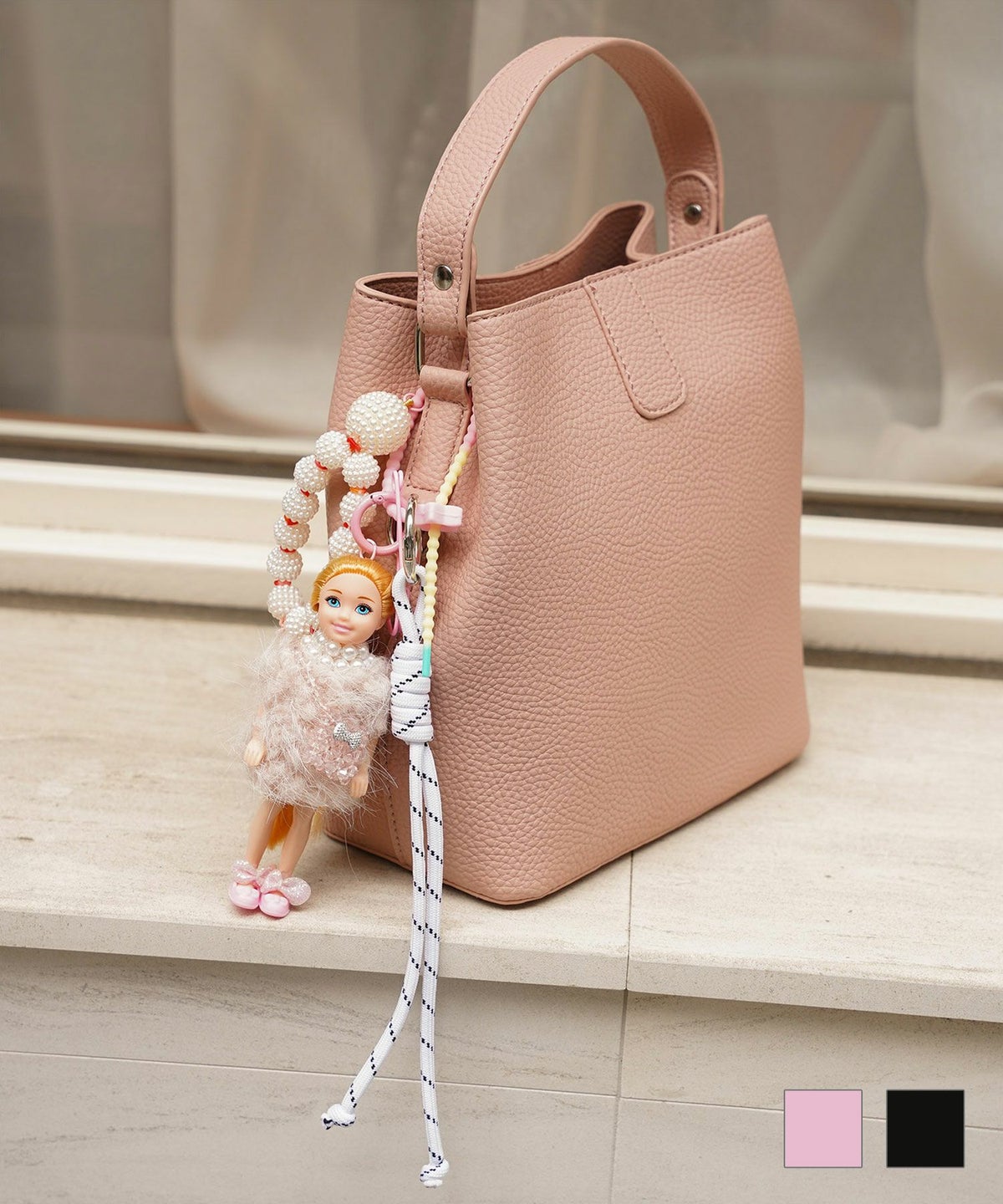 セレクト ladyドール バッグチャーム HUIT ピンク ブラック