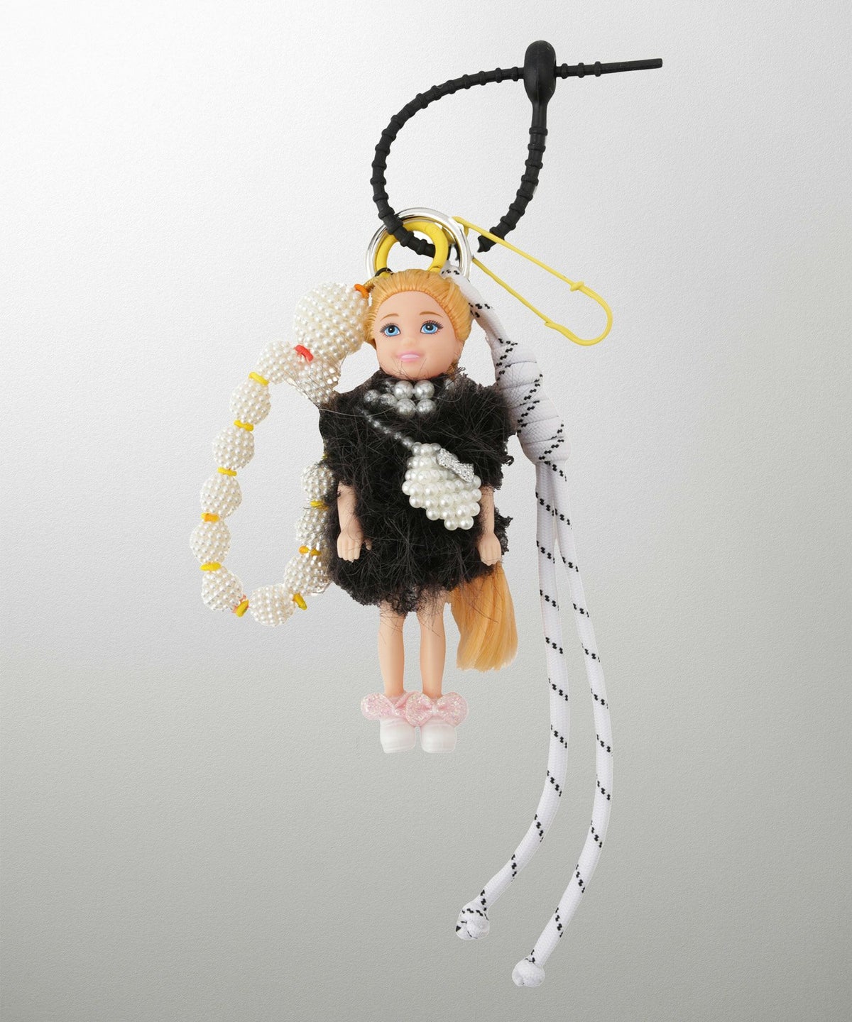 セレクト レディース グッズ 小物 人形 ドール チャーム キーホルダー ピンク ブラック おしゃれ 大人可愛い