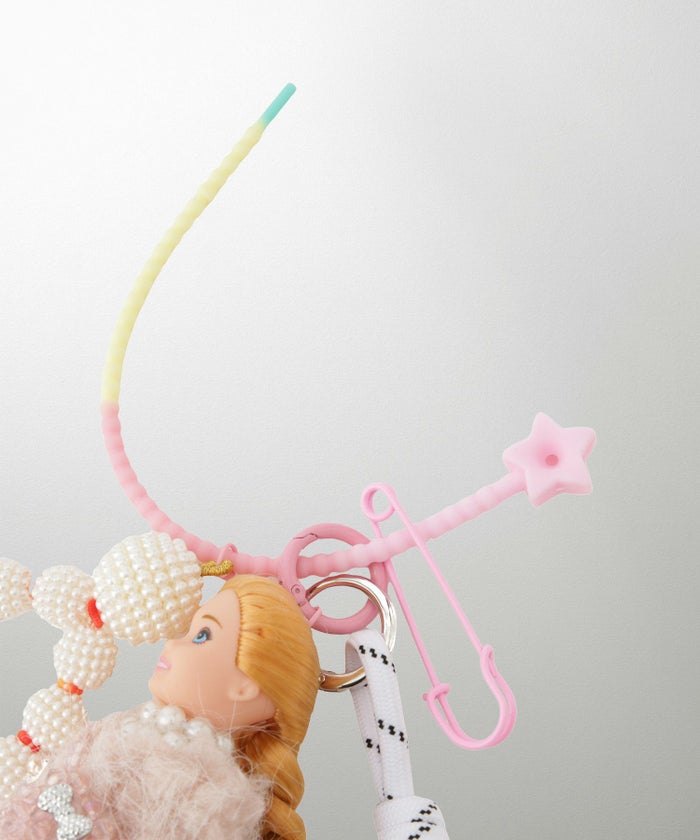 セレクト レディース グッズ 小物 人形 ドール チャーム キーホルダー ピンク ブラック おしゃれ 大人可愛い