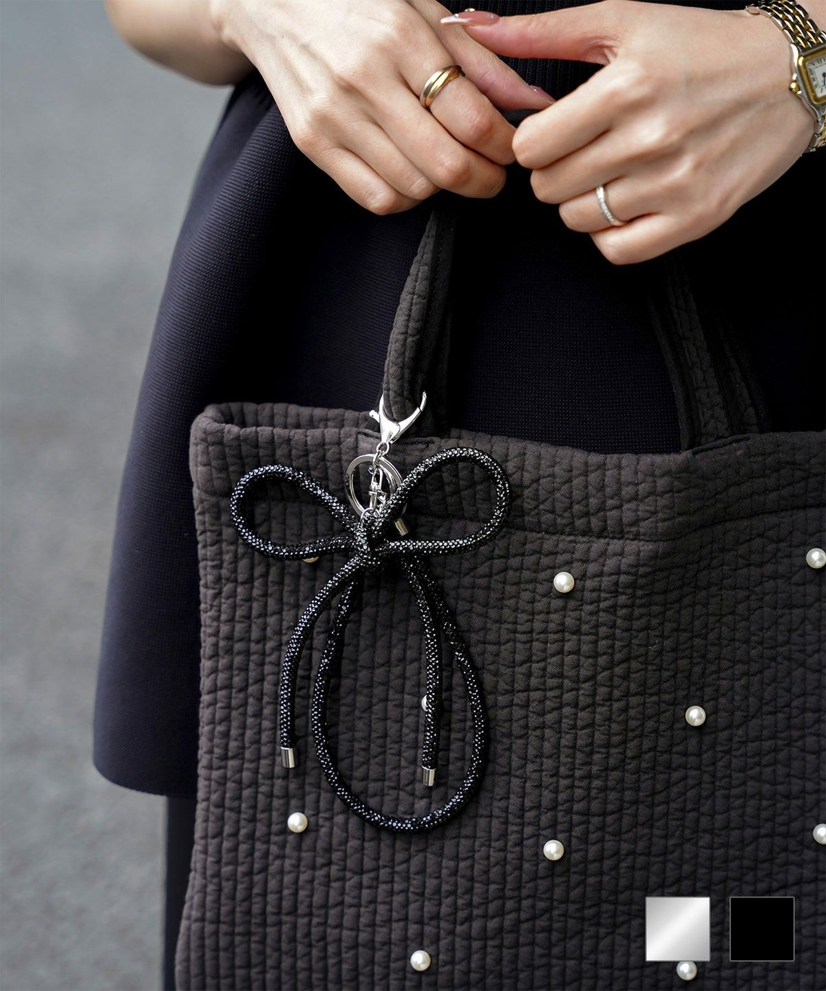 セレクト レディース キラキラ リボン チャーム きれいめ 大人可愛い トレンド シルバー ブラック フリー ラインストーン セレクト ストーンリボン バッグチャーム  HUIT