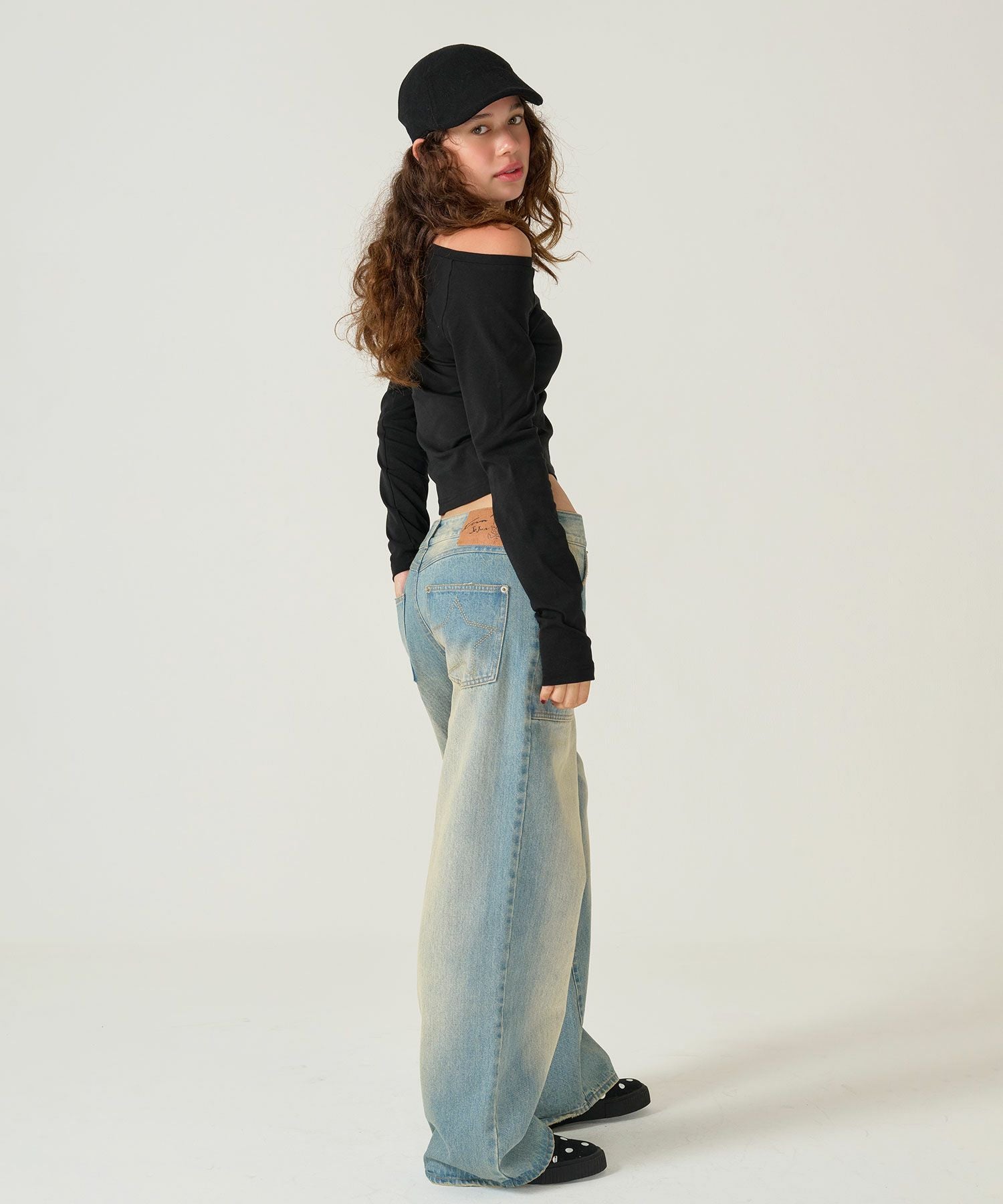スーパー ローライズ ストレート デニムパンツ TINA：JOJUN 全2色