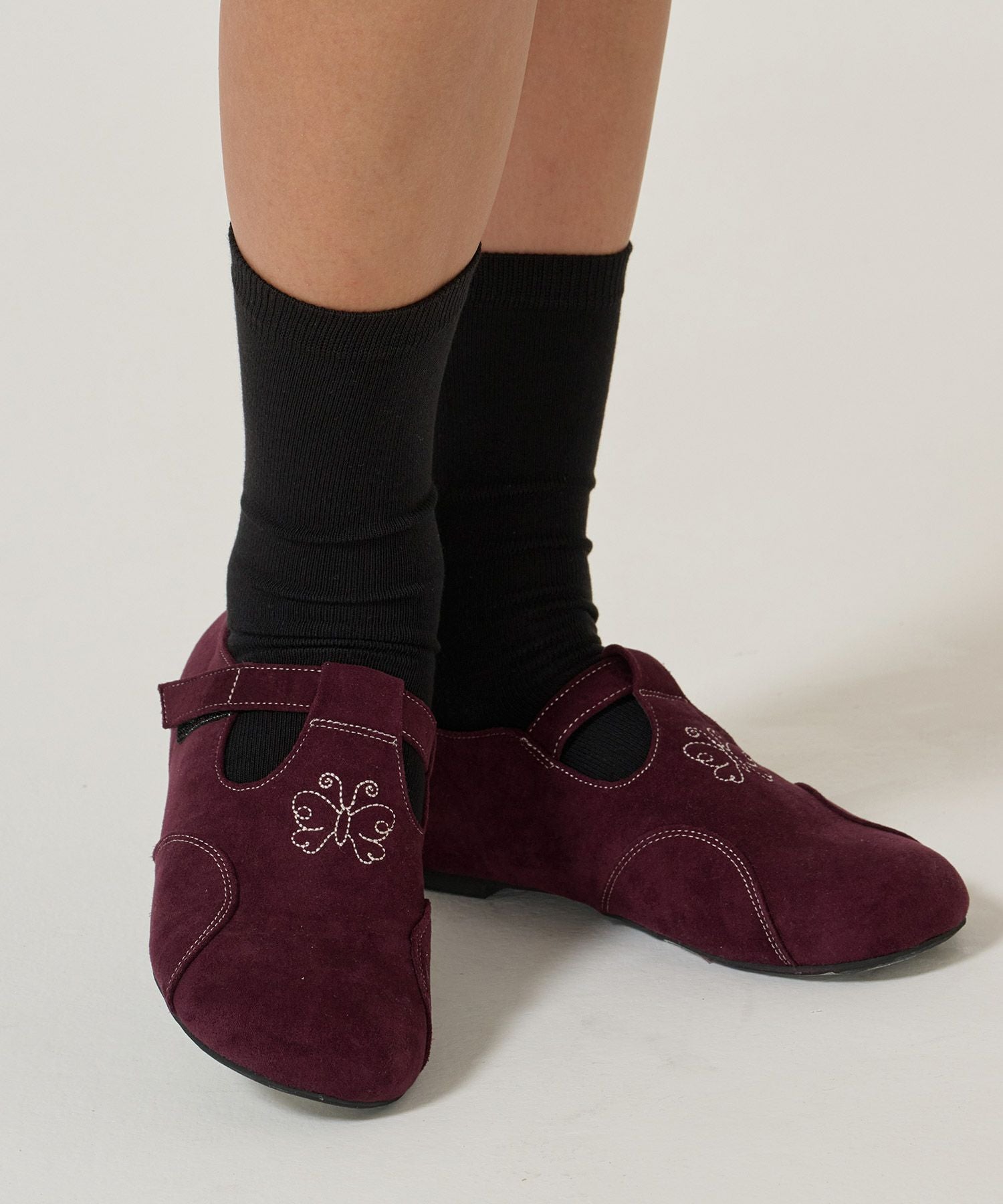 刺繍入り フェイクスエード シューズ TINA：JOJUN 全2色｜tnj933-1086