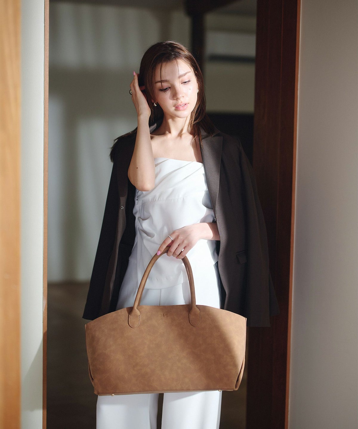 スウェード オリジナル エンボス ラージ バッグ KINO THE KEI