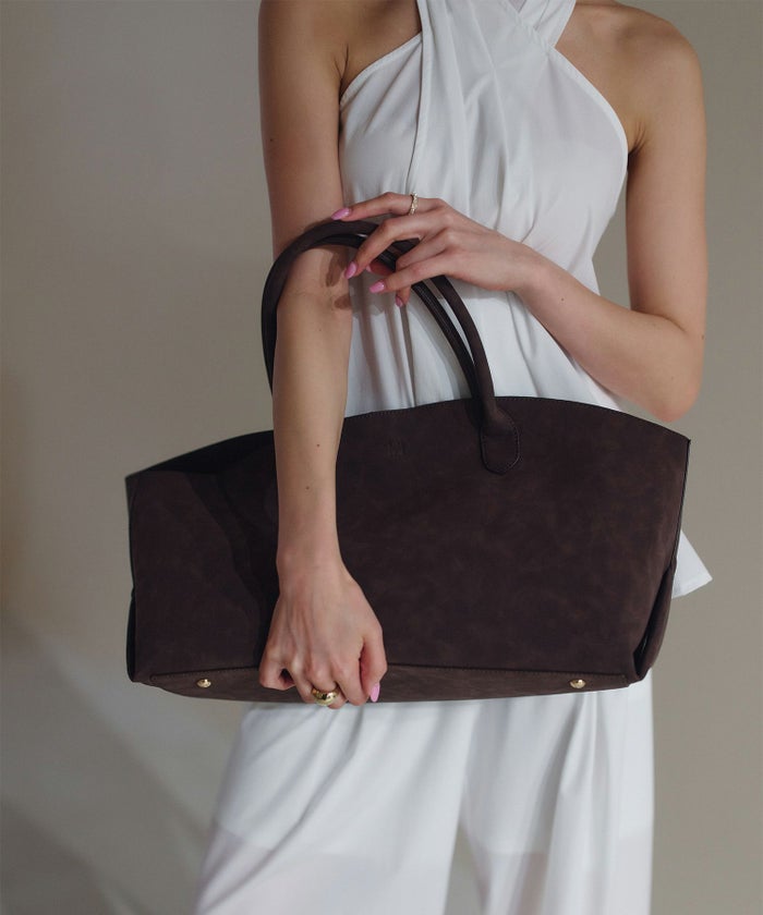 スウェード オリジナル エンボス ラージ バッグ KINO THE KEI