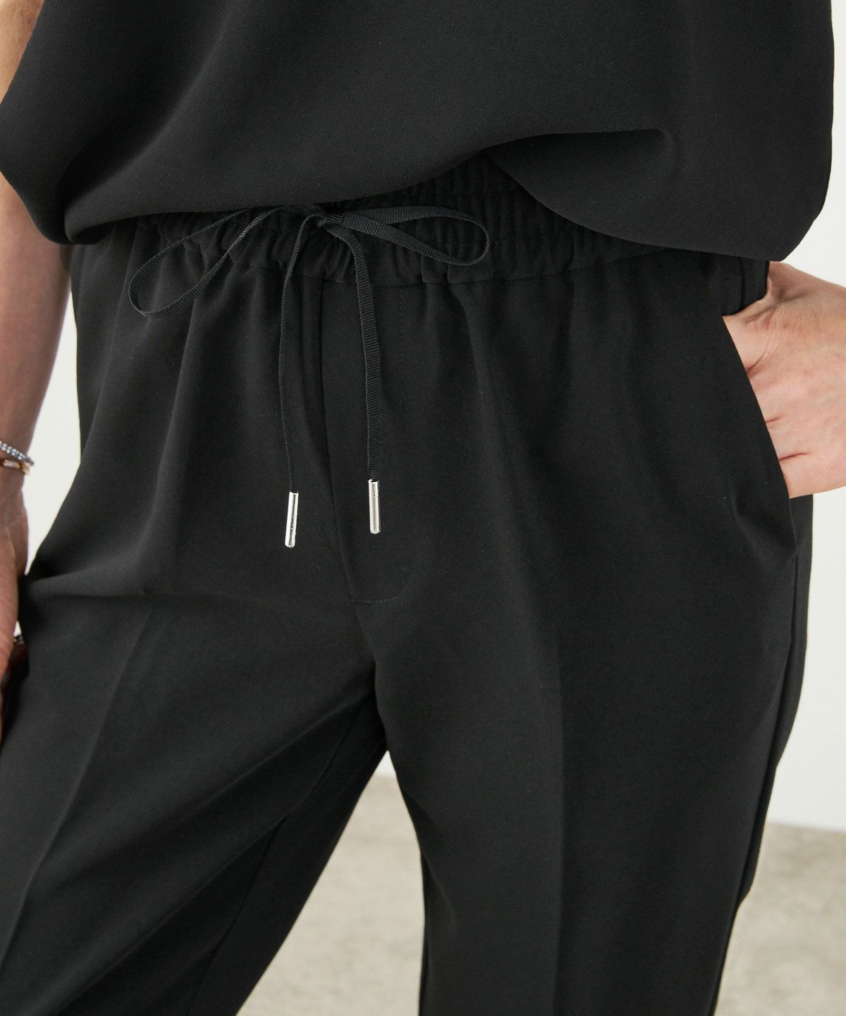 手洗い可セットアップ対応可S/M/L上品きれいめ大人カジュアルシンプルオフィスフォーマルテーパードセンタープレス美脚ジョイントスペースLPセットアップ企画-01