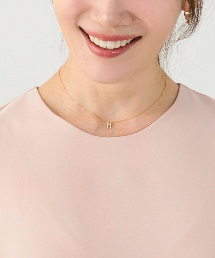 手洗い可上品きれいめパフ袖大人カジュアルオフィスフォーマルフェミニン体型カバージョイントスペース