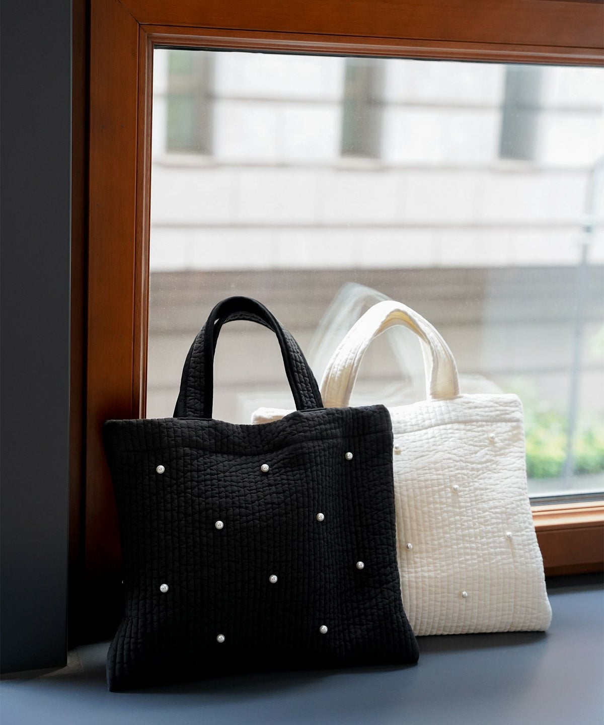 レディース バッグ パール リボン 配色 2way ヌビ 春 夏 秋 冬 サブバッグ きれいめ アイボリー ブラック フリー