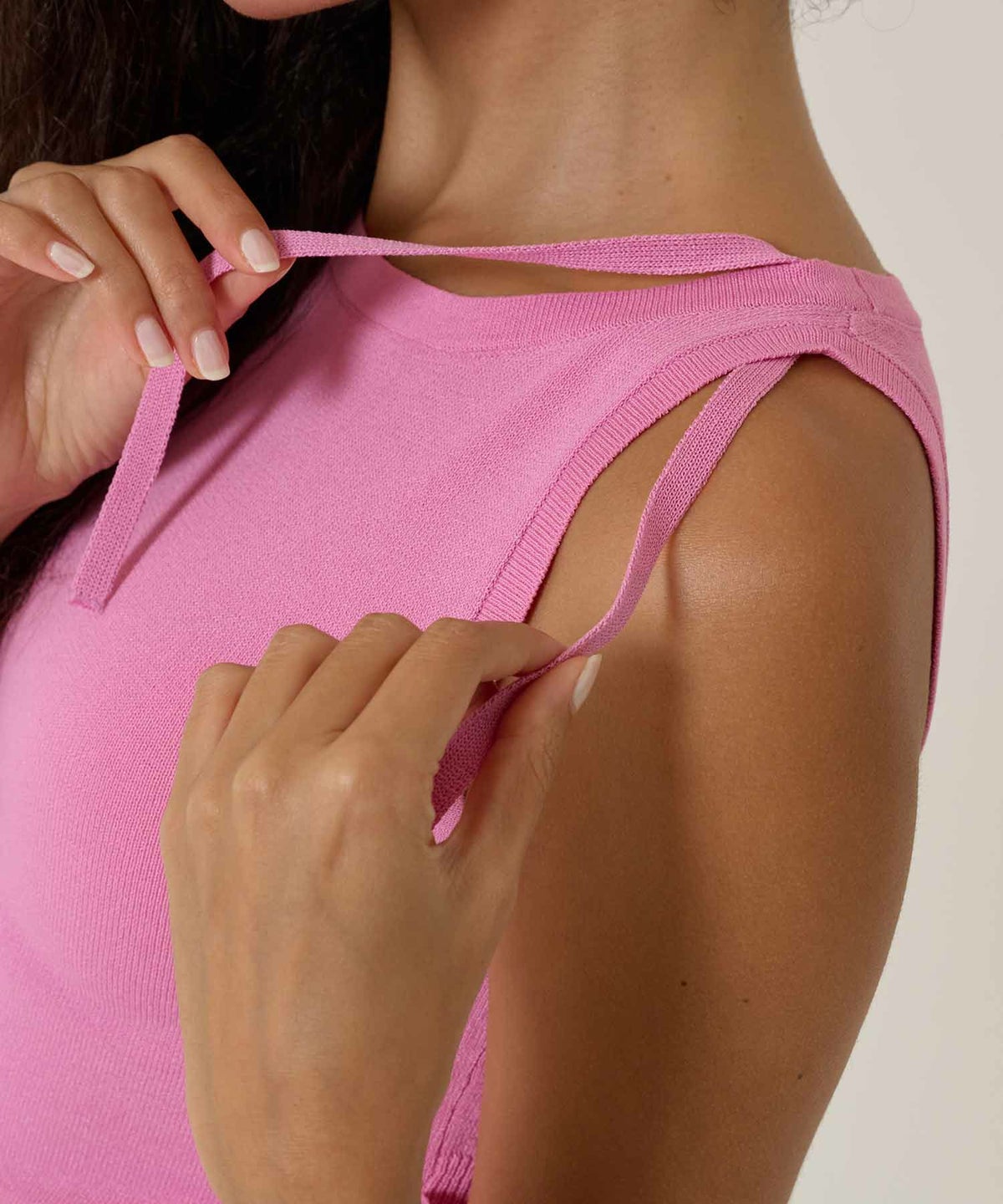 タンクトップ/リボン/トップス/バックオープン/ノースリーブ/ピンク