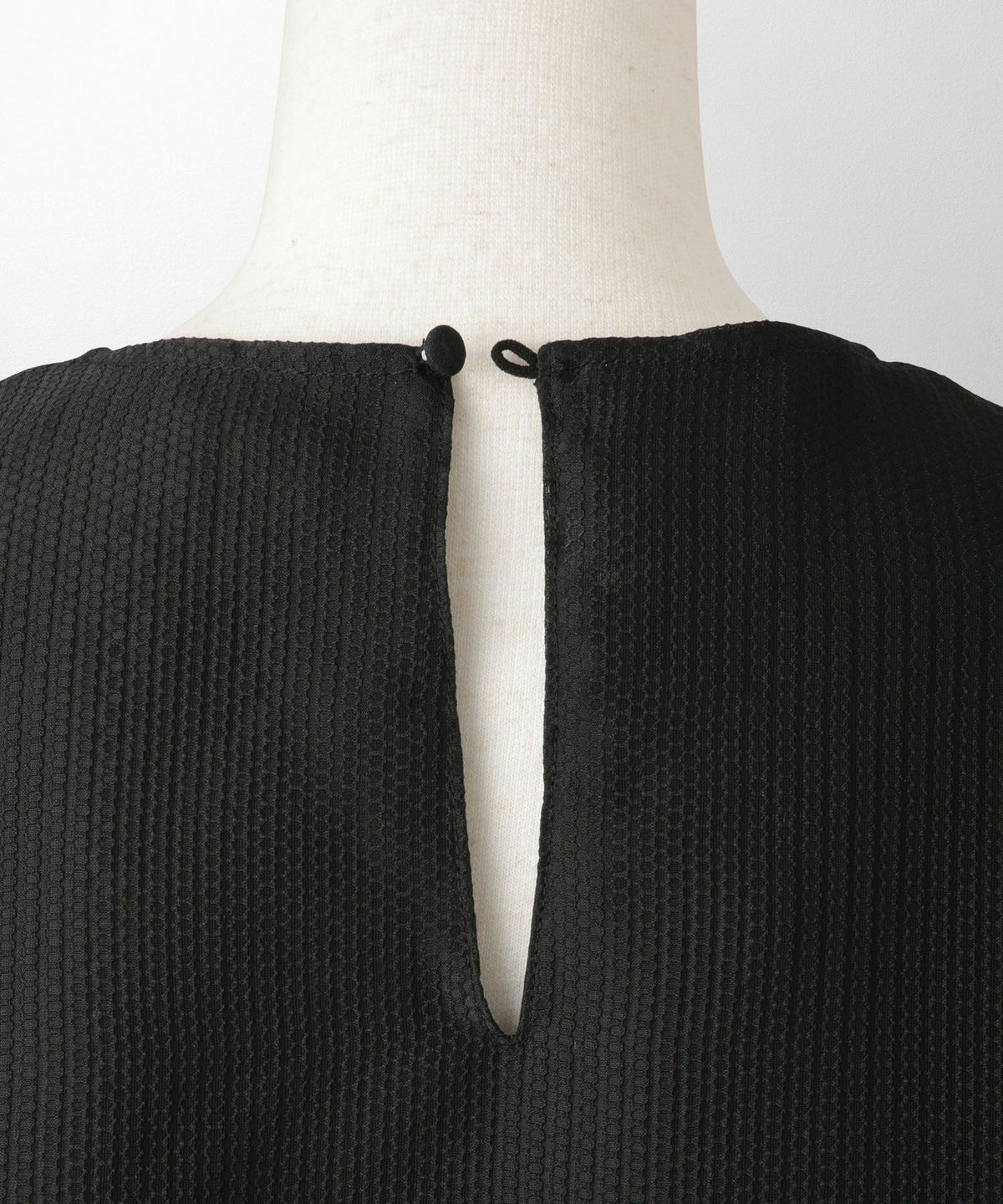 レディース トップス  ブラウス リボン ジャガード 半袖 きれいめ 上品 洗える ホワイト サックス ブラック M