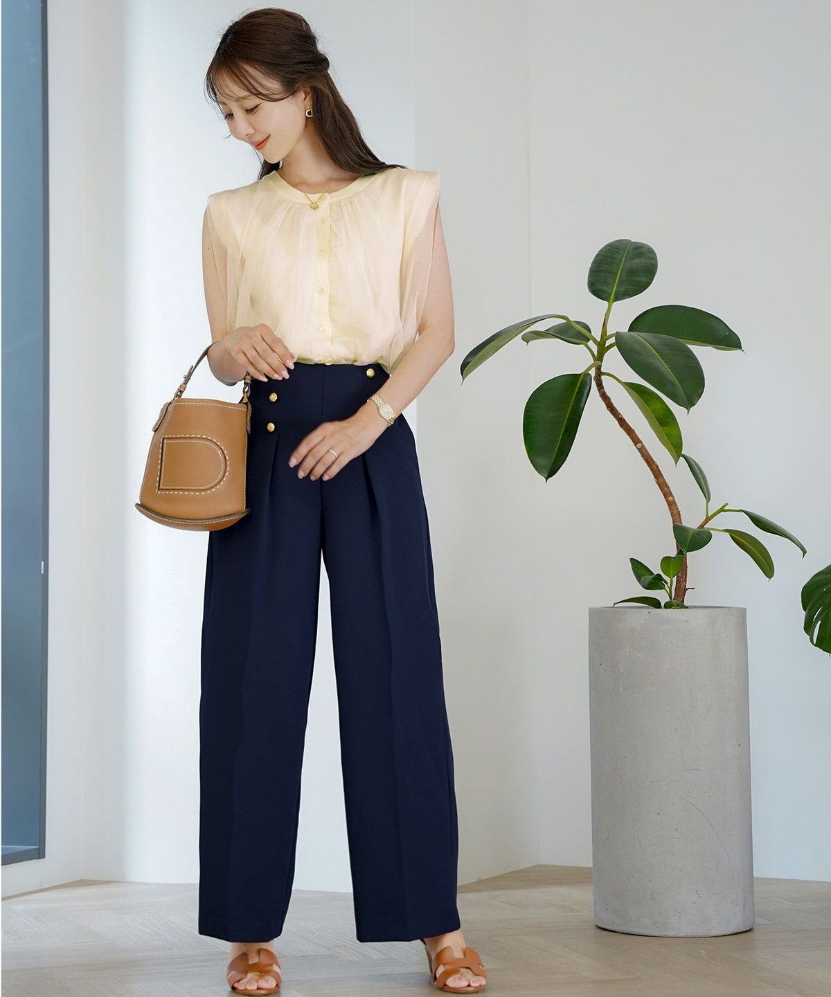 レディースファッションセレクトエレガントシンプルノースリーブニットトップス前後2WAY2WAYレイヤードチュールボリューム体型カバー上品カジュアルルーズ