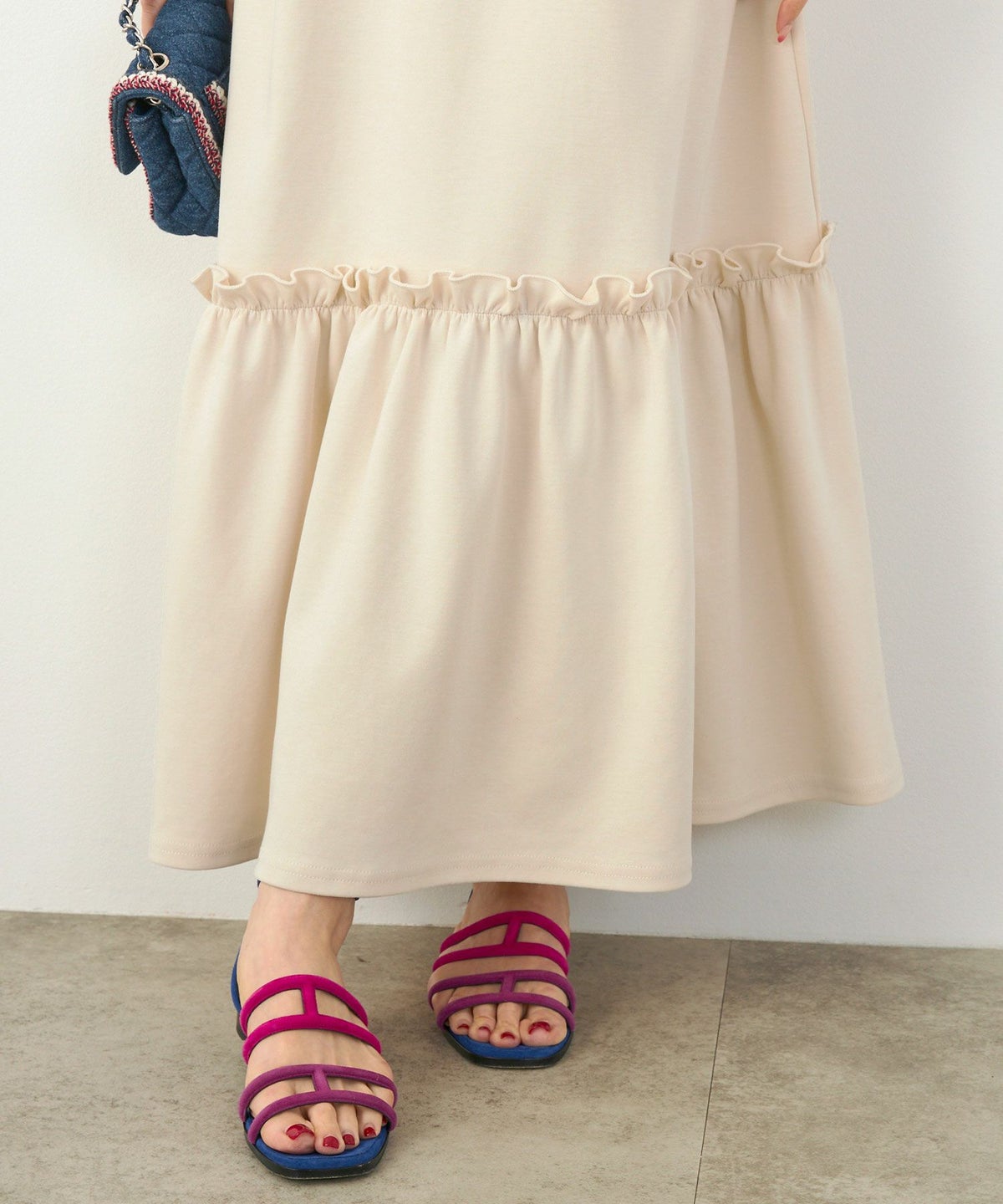 手洗い可かわいい上品きれいめ大人カジュアルシンプルノースリーブ体型カバーフェニミンジョイントスペース