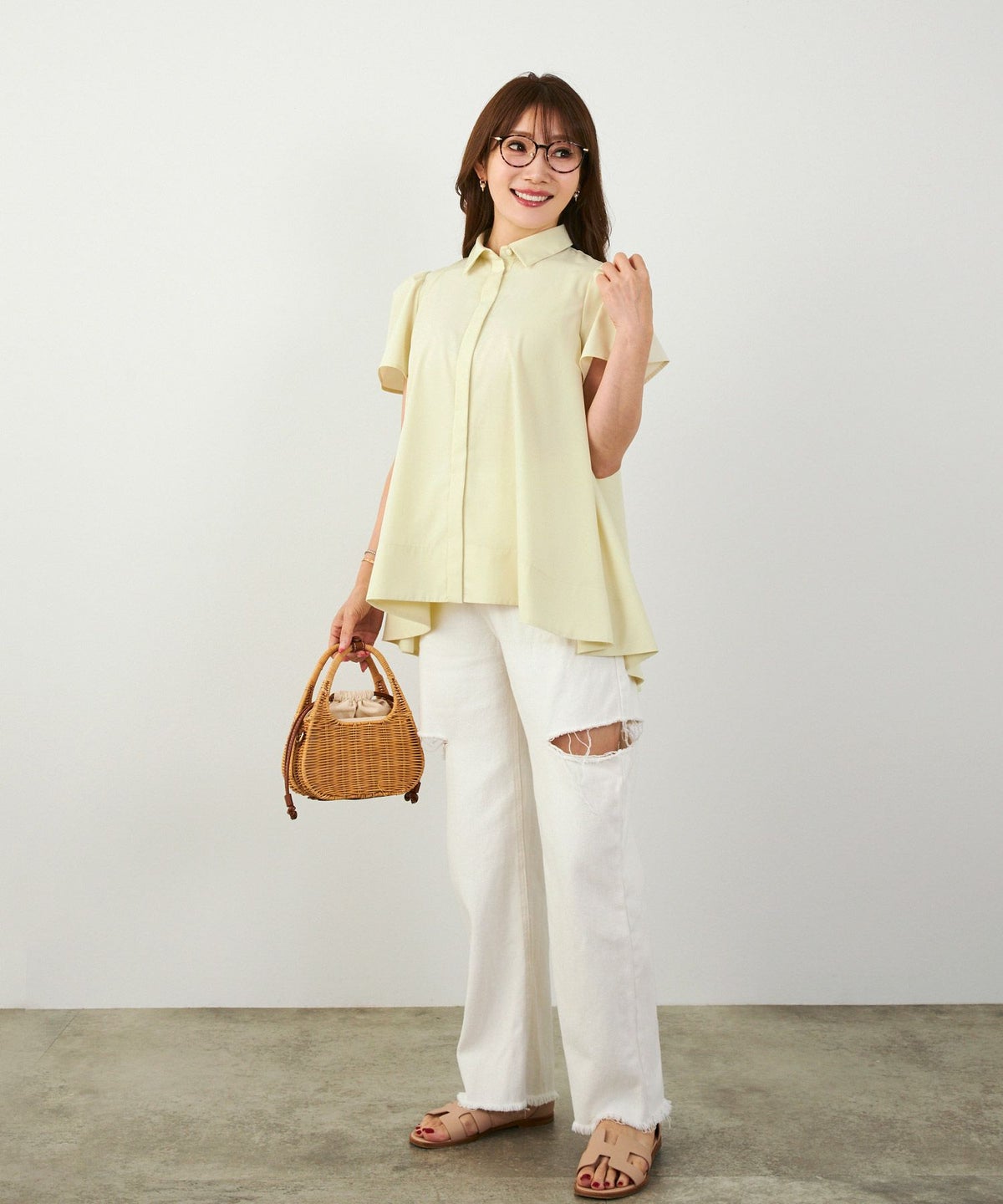 手洗い可かわいい上品きれいめ大人カジュアルオフィスシンプル襟付きイレヘム体型カバージョイントスペース