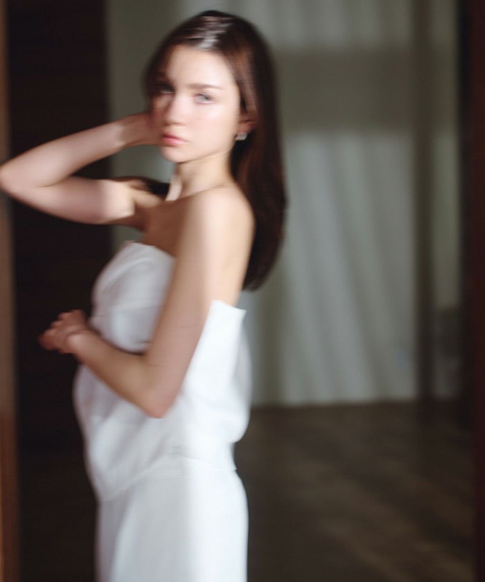 タック ドレープ サテン ベアトップス KINO THE KEI