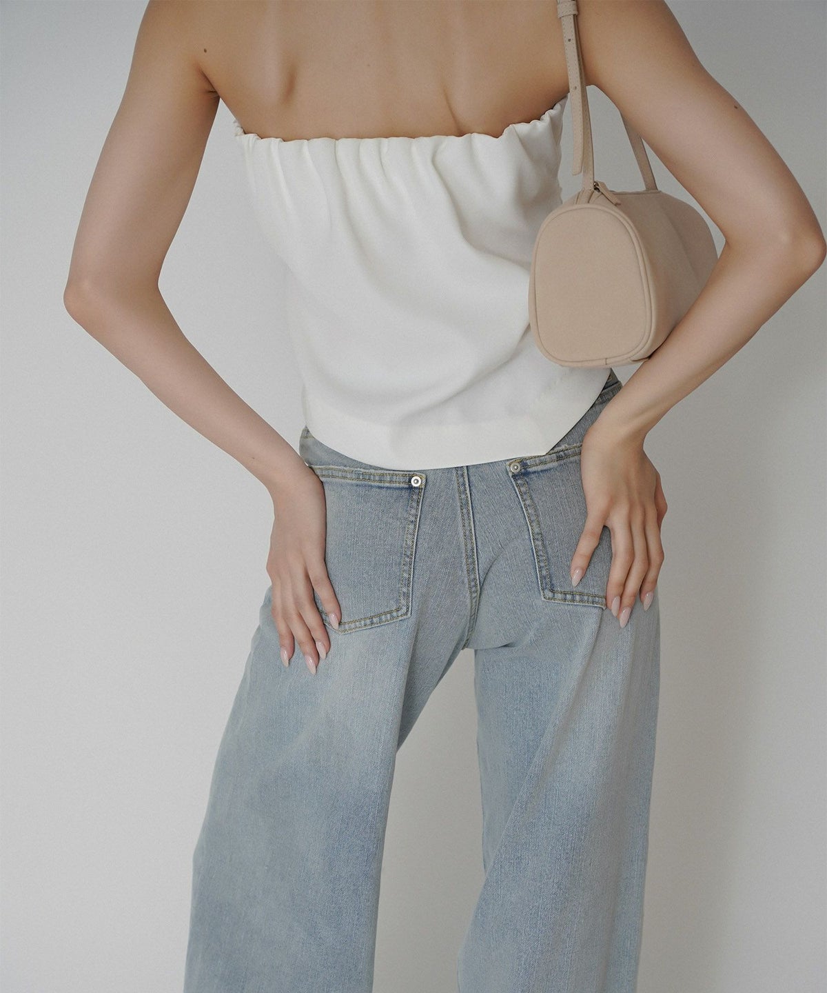 タック ドレープ サテン ベアトップス KINO THE KEI