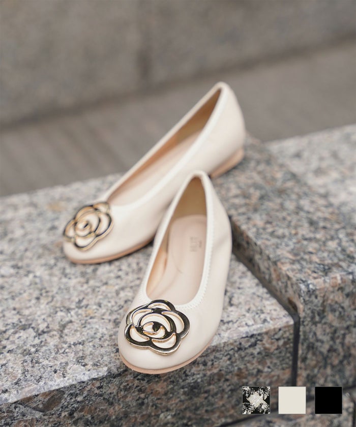 フラワー バックル フラットシューズ ミックス ベージュ ブラック S M L LL フラワー バックル フラットシューズ HUIT