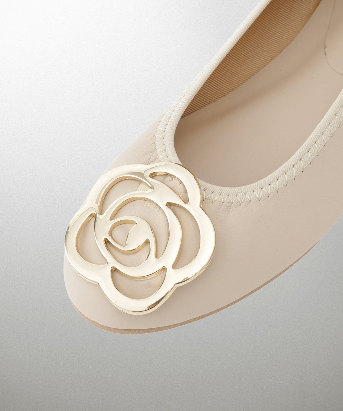 フラワー バックル フラットシューズ ミックス ベージュ ブラック S M L LL