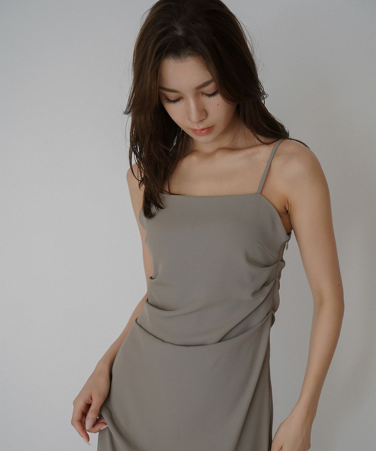 デザイン タック スリット キャミワンピース KINO THE KEI