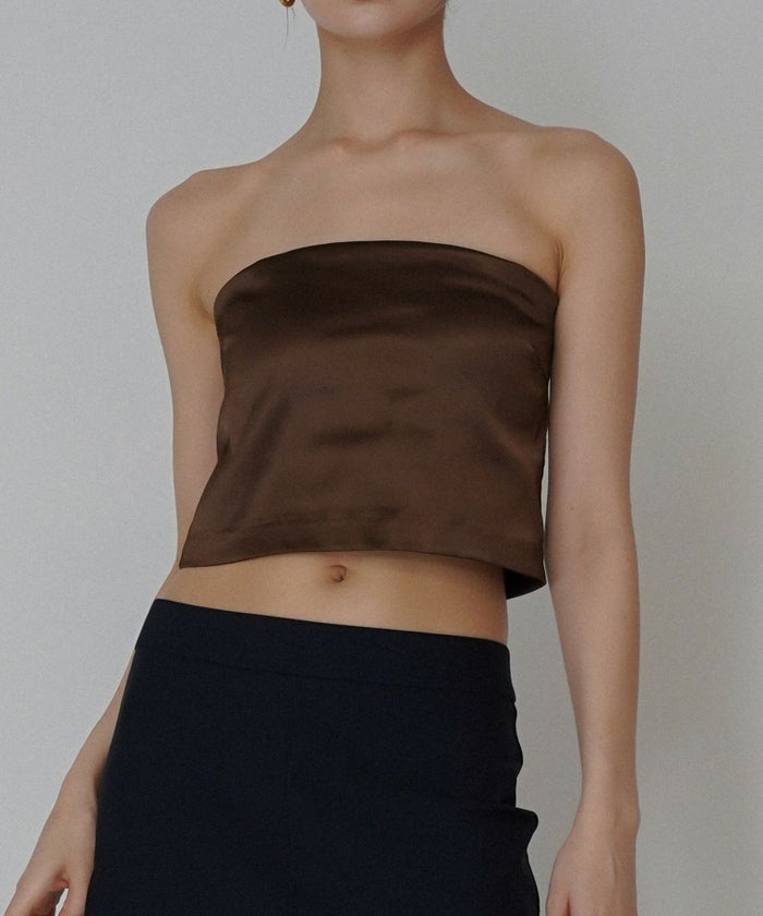 サテン クロップド カップ付き トップス KINO THE KEI