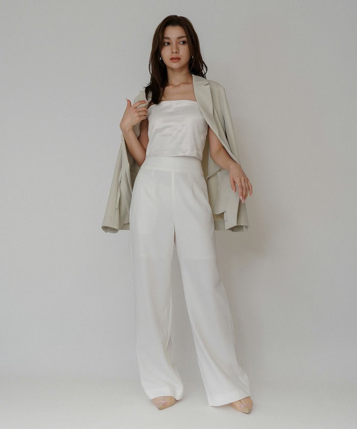 サテン クロップド カップ付き トップス KINO THE KEI