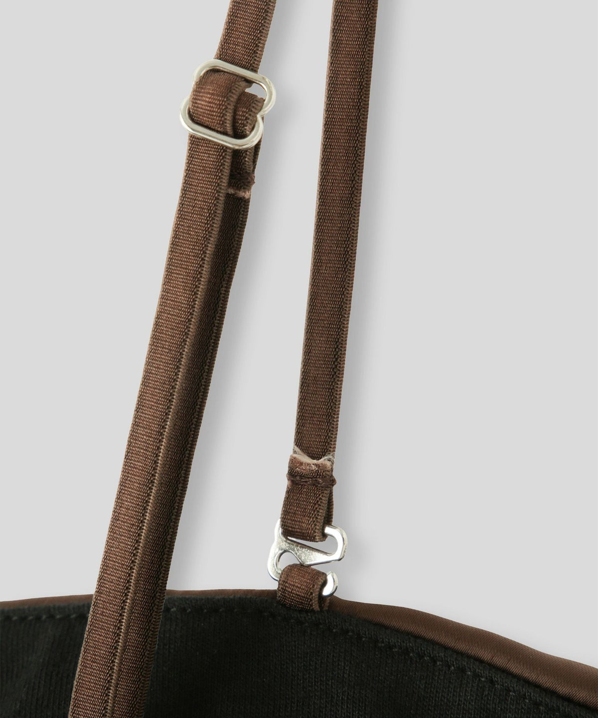 サテン クロップド カップ付き トップス KINO THE KEI