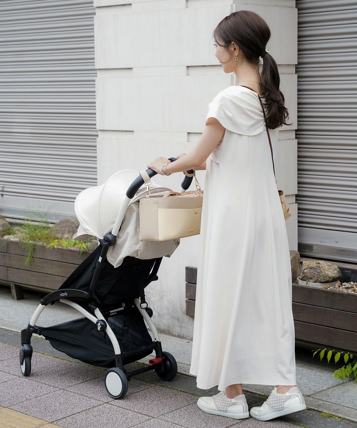 レディースバッグベビーカーバッグバギーバッグ洗えるポケット大容量保冷ペットボトルホルダーごみ入れ持ち運び3WAYベビーカー出産祝いママギフトプレゼントおしゃれペットカートバッグかわいい赤ちゃん新ママ子育て必要なものグレージュブラウン