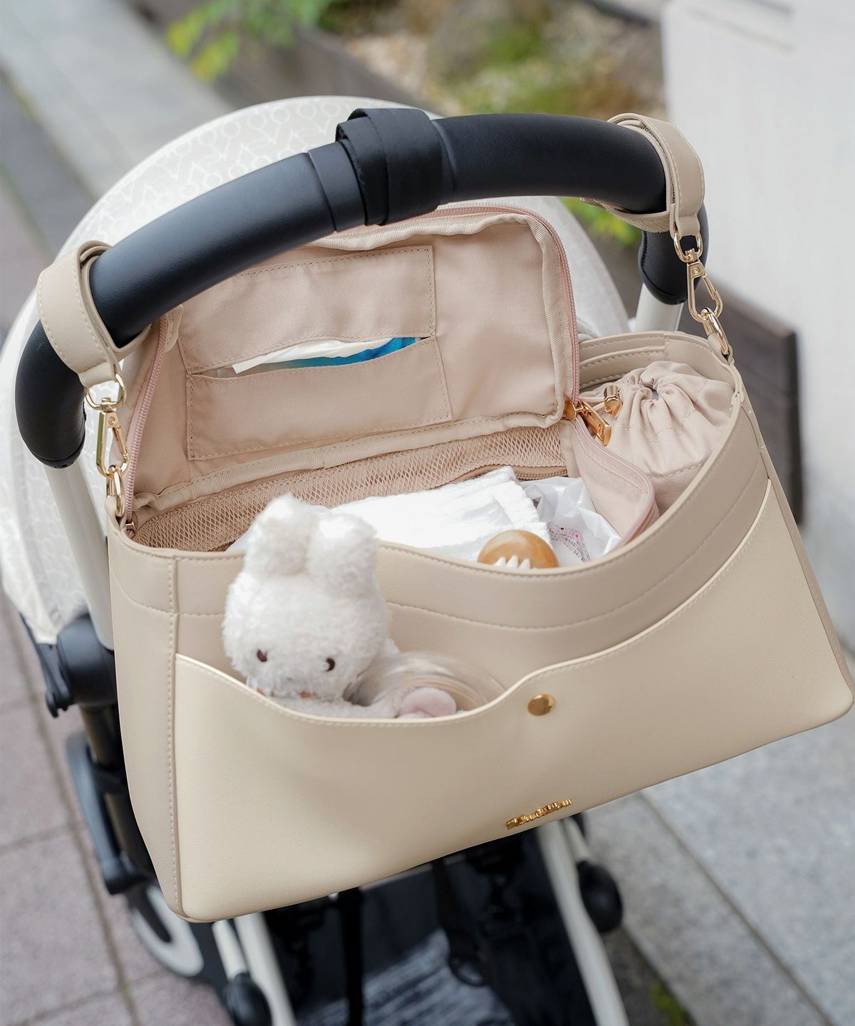 レディースバッグベビーカーバッグバギーバッグ洗えるポケット大容量保冷ペットボトルホルダーごみ入れ持ち運び3WAYベビーカー出産祝いママギフトプレゼントおしゃれペットカートバッグかわいい赤ちゃん新ママ子育て必要なものグレージュブラウン