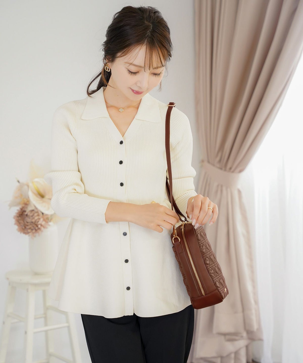 レディースバッグサブバッグポーチ縦長ペンラ入れ大容量ライブ遠征小物入れかわいいハートキルティングフェミニンエレガントキュート