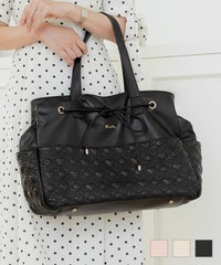 通学 A4 多機能 コードホール アイボリー ピンク ストロベリーミルク ブラック バイカラー 配色 リボン レザー ゴールド ファスナー キャリー ママバッグ ピンク 新色 ヒット 人気 帰省 おしゃれ オリジナル ハートキルティング トラベル トート バッグ le reve vaniller