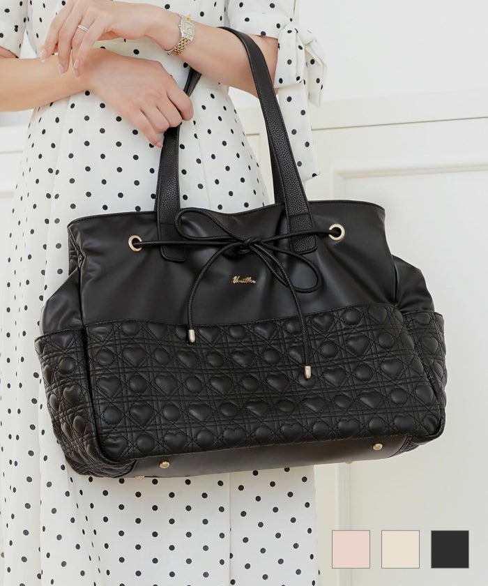 通学 A4 多機能 コードホール アイボリー ピンク ストロベリーミルク ブラック バイカラー 配色 リボン レザー ゴールド ファスナー キャリー ママバッグ ピンク 新色 ヒット 人気 帰省 おしゃれ オリジナル ハートキルティング トラベル トート バッグ le reve vaniller