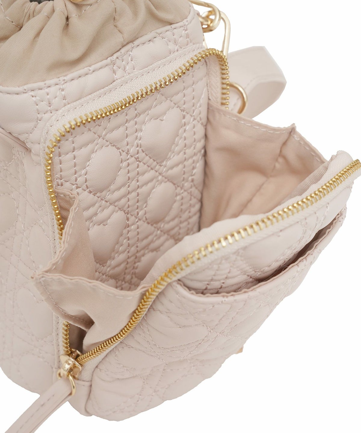 500ml600mlおしゃれキルティングギフトケースショルダードリンクホルダーハートキルティングフェミニンペットボトルカバーペットボトルケースペットボトルホルダーボトルケースボトルホルダーレディース保冷ショルダー保冷バッグ保冷ボトルケース合皮夏斜めがけ水筒カバー