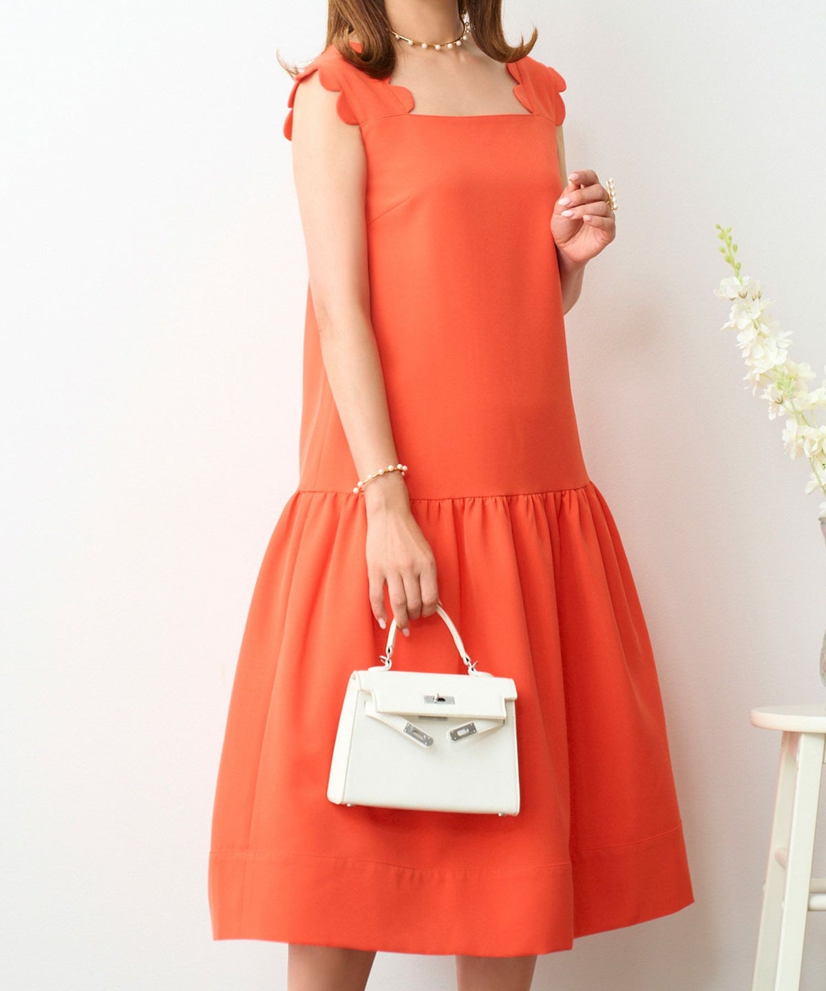 ショルダースカラップティアードクールワンピースノースリーブ緑黄色オレンジ