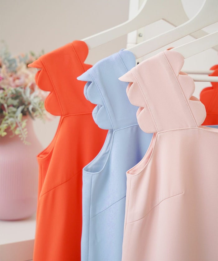 ショルダースカラップティアードクールワンピースノースリーブ緑黄色オレンジ