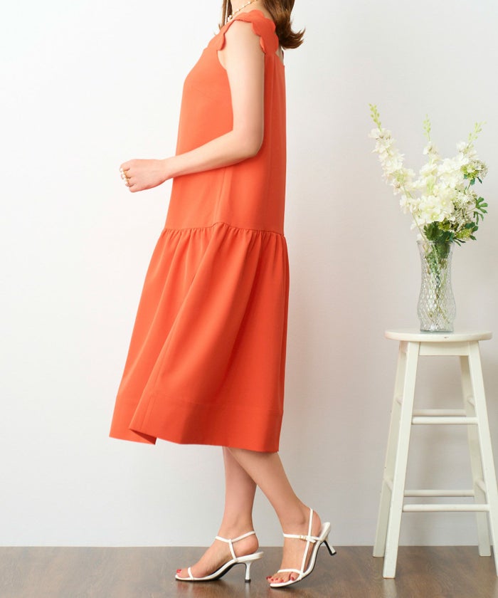 ショルダースカラップティアードクールワンピースノースリーブ緑黄色オレンジ