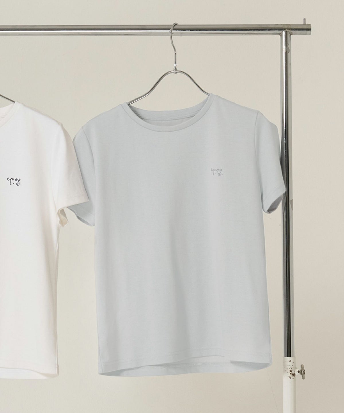 ノベルティ/Tシャツ/刺繍/グレー