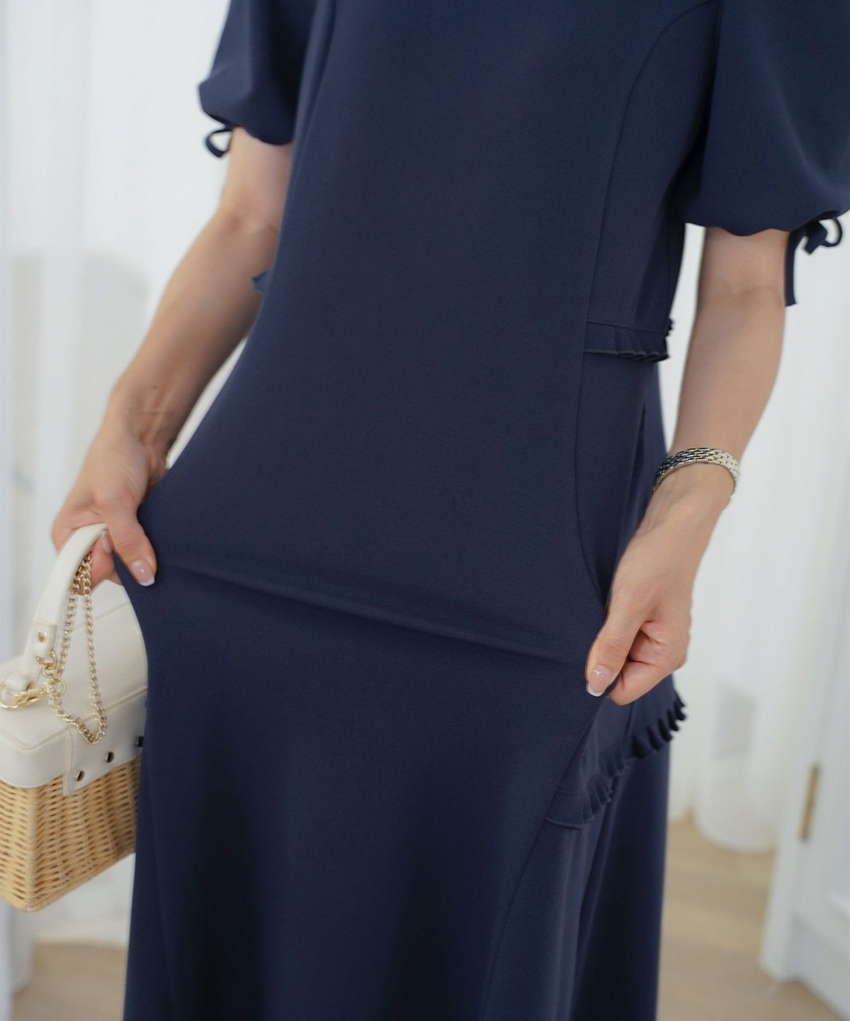 レディースワンピースフレアワンピース袖口リボンリボン袖口ゴム伸縮ポケットロングミモレタックプリーツフリルハイウエスト妊婦マタニティゆったりこっくりカラー涙あきフェミニン上品エレガントカワイイ大人ピンクネイビーブラウン