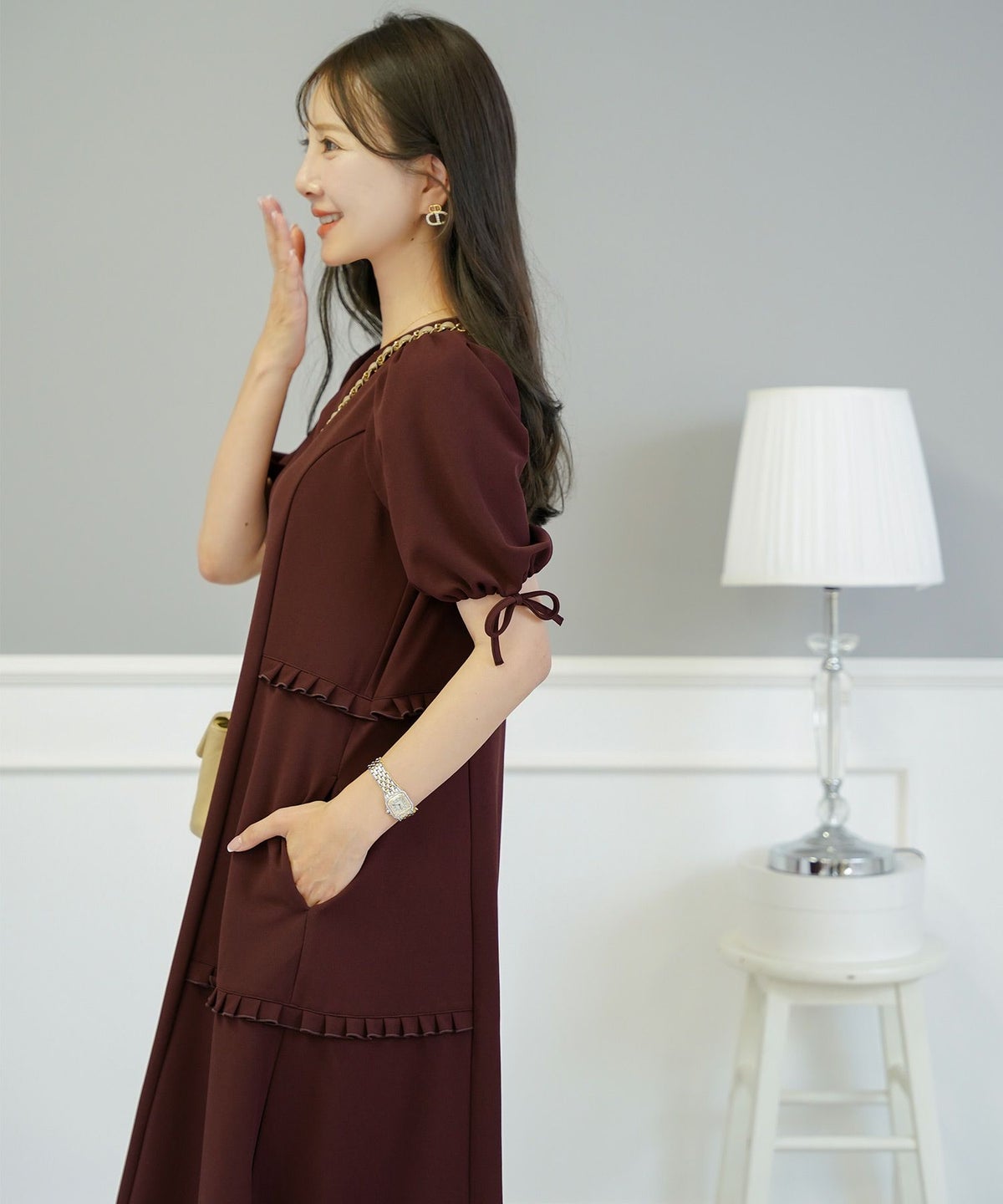 レディースワンピースフレアワンピース袖口リボンリボン袖口ゴム伸縮ポケットロングミモレタックプリーツフリルハイウエスト妊婦マタニティゆったりこっくりカラー涙あきフェミニン上品エレガントカワイイ大人ピンクネイビーブラウン