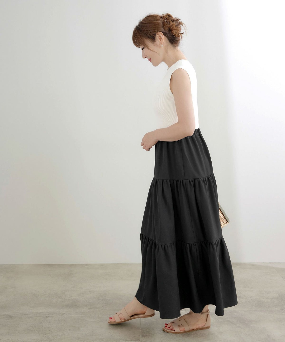 手洗い可かわいい上品きれいめ大人カジュアルシンプルノースリーブ異素材体型カバーフレアジョイントスペース