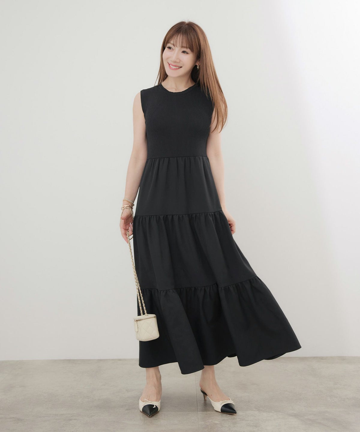 手洗い可かわいい上品きれいめ大人カジュアルシンプルノースリーブ異素材体型カバーフレアジョイントスペース