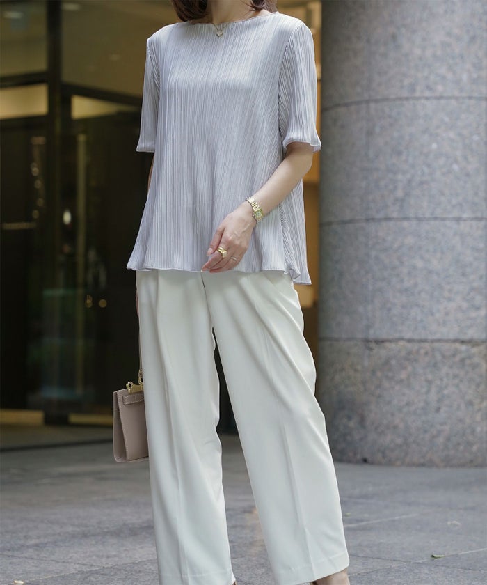 プリーツ トップス HUIT レディース ブラウス 半袖 アイボリー ライトグレー ブラック