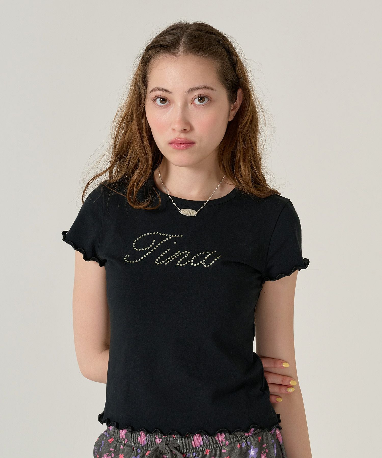 いるじゅんてぃーの ラインストーン コンパクト Tシャツ TINA：JOJUN 全2色｜tnj531-1120
