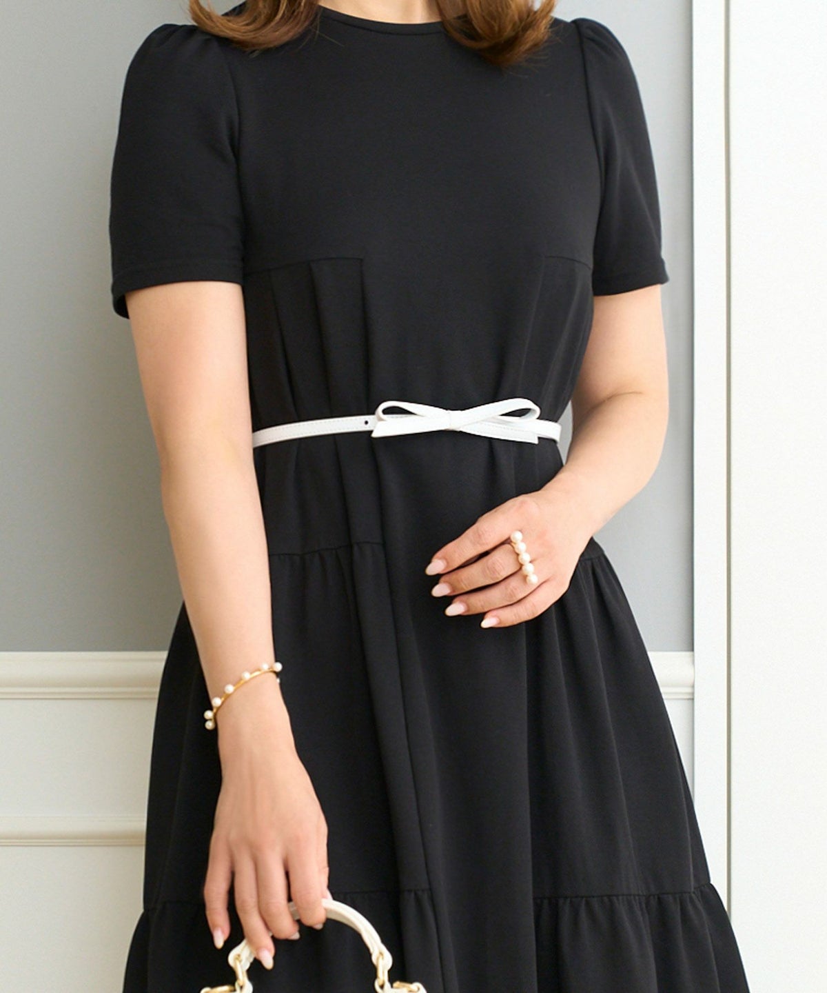 レザーリボンモチーフ細ベルト牛革