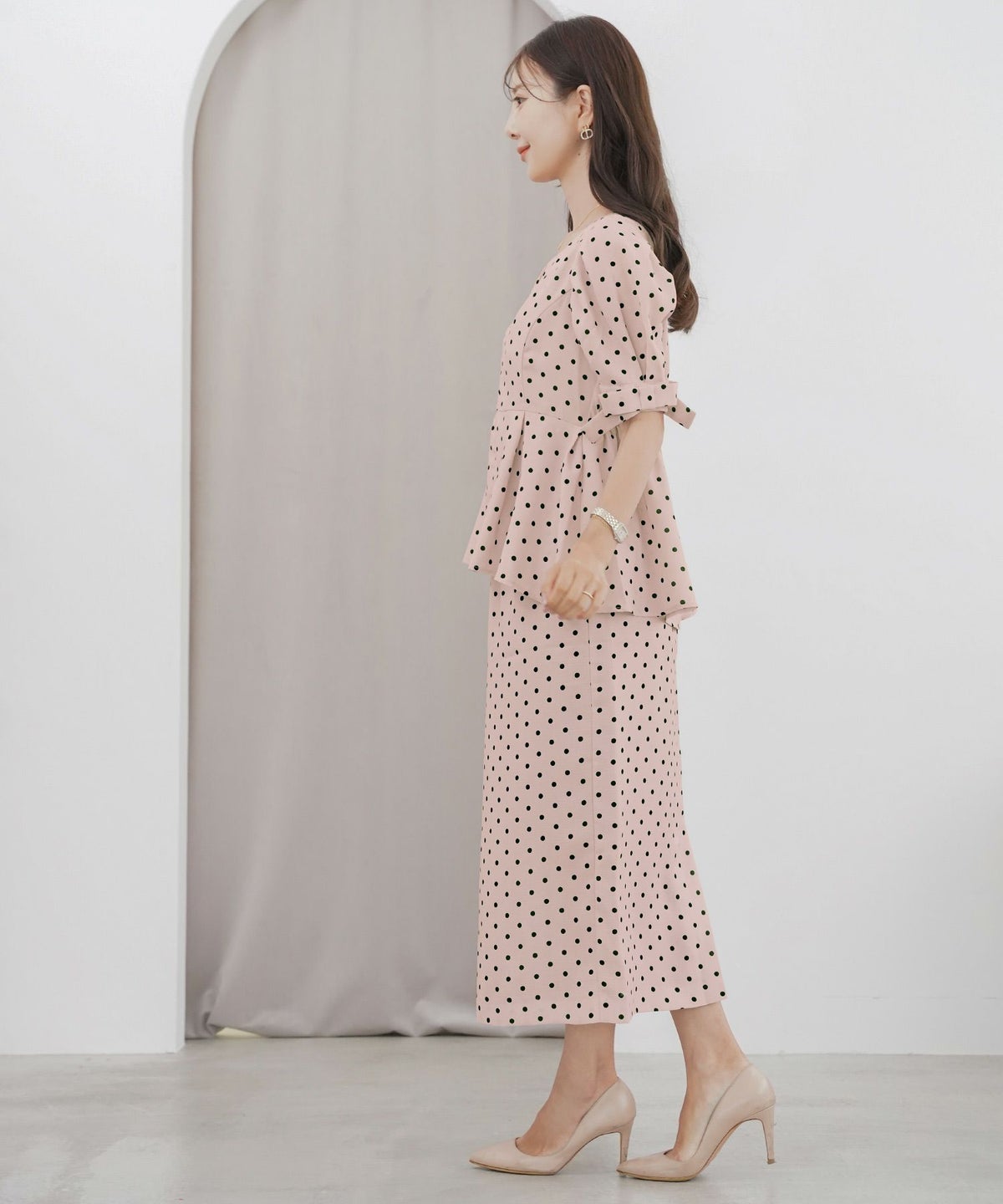 レディーススカートボトムスタイトスリットドット柄ウエストゴムファスナー薄手セットアップシンプルオフィスカジュアルフェミニン上品エレガント裏地